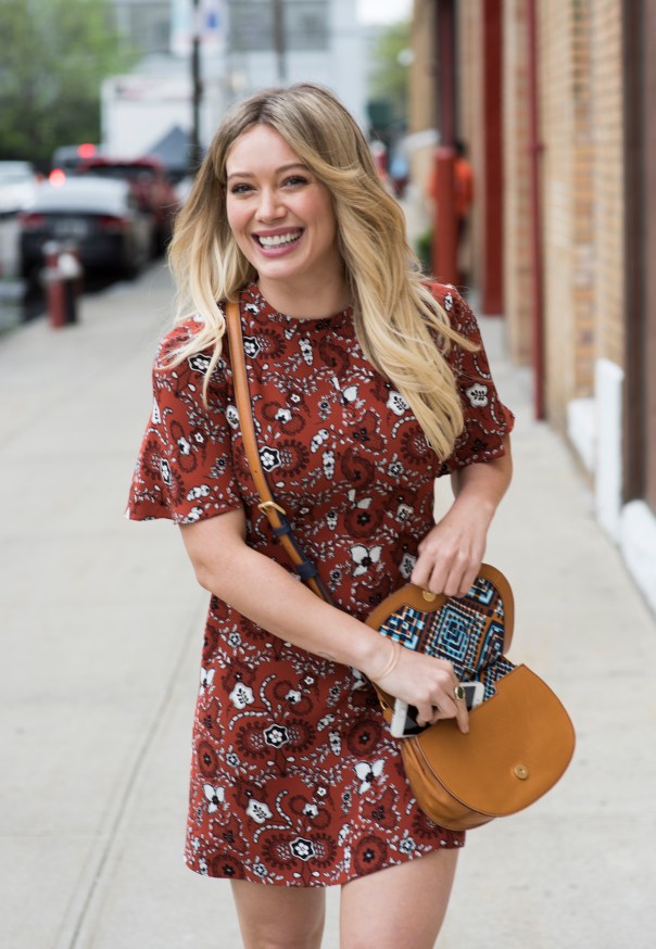 hilary-duff-carries-her-vera-bradley-sidesaddle-crossbody-in-nyc.jpeg.jpg